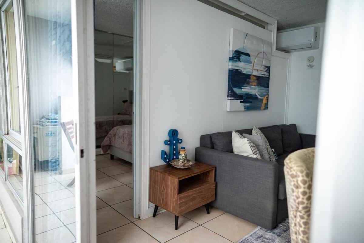 Steps From Foxwoods- Beachfront Retreat With Pools San Juan Extérieur photo